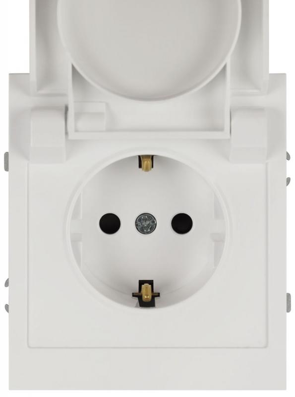 Розетка Эра Arktik 16-2103-08 с заземлением 2P+E Schuko со шторками с крышкой 16А-250В белый матовый Б0070441