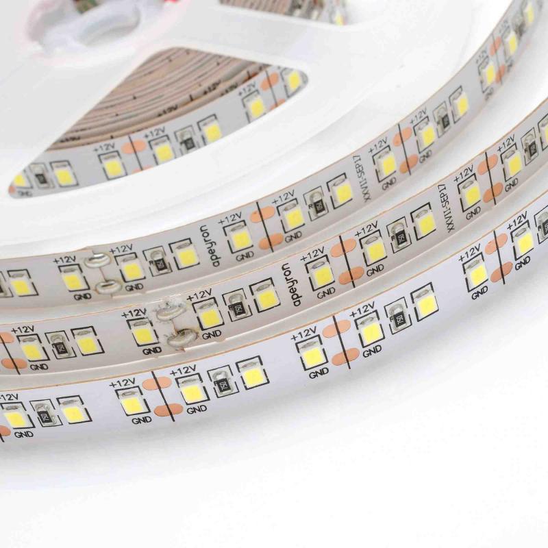 Светодиодная лента Apeyron 12В СТ 14,4Вт/м smd2835 120д/м IP20 1400Лм/м 3м 6500К 212BL